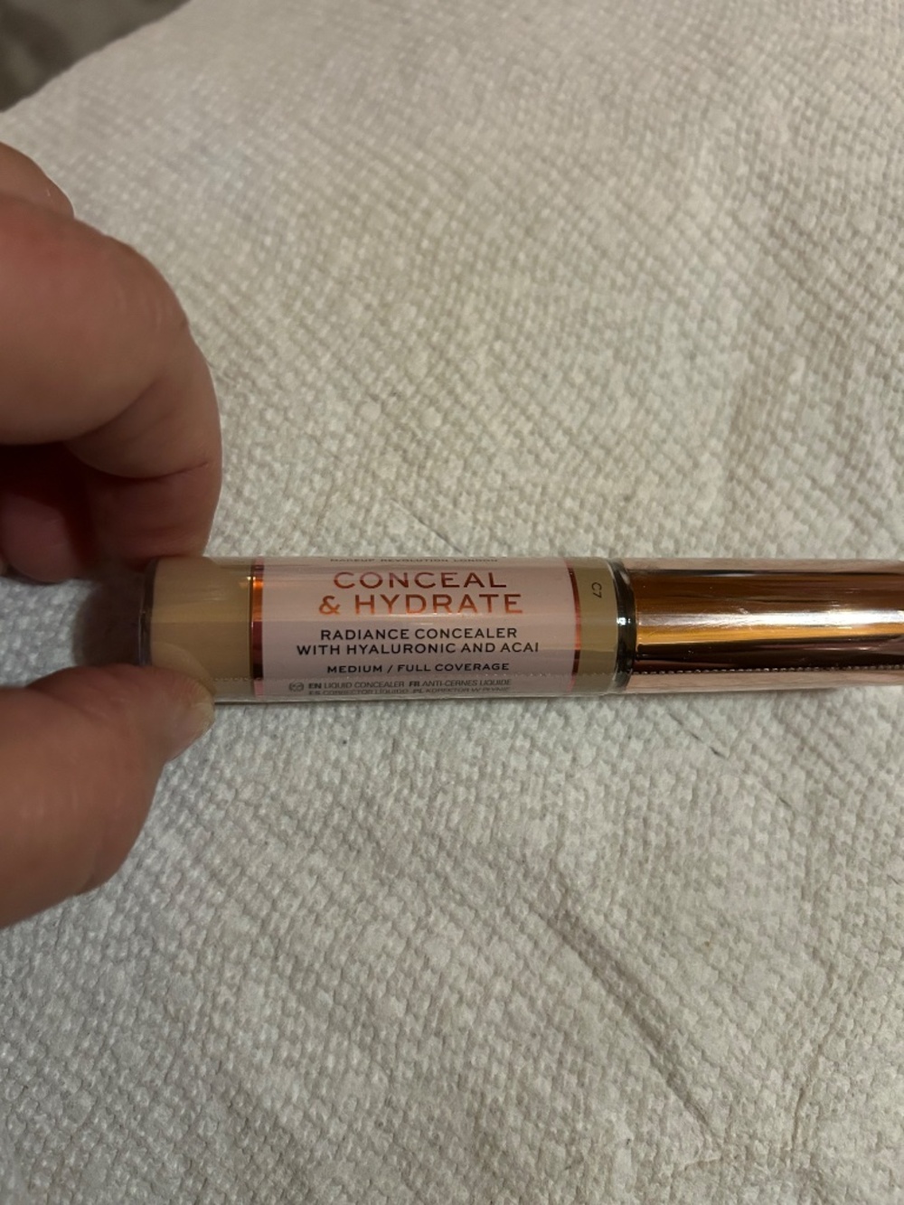 Concealer - Picture 4 of 4